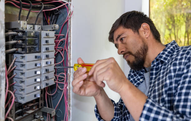 Best Local Electrician Companies  in Woodway, TX